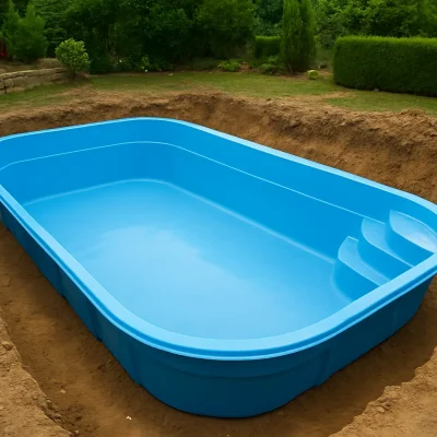 نصب استخر پیش ساخته فایبرگلاس در شیراز